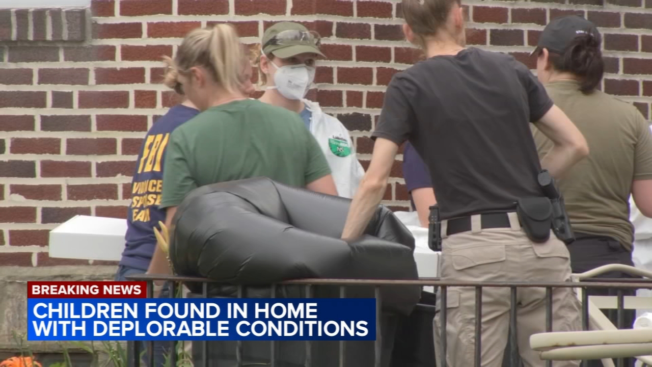 2 children found living with dead animals in squalid Philadelphia, Pennsylvania home