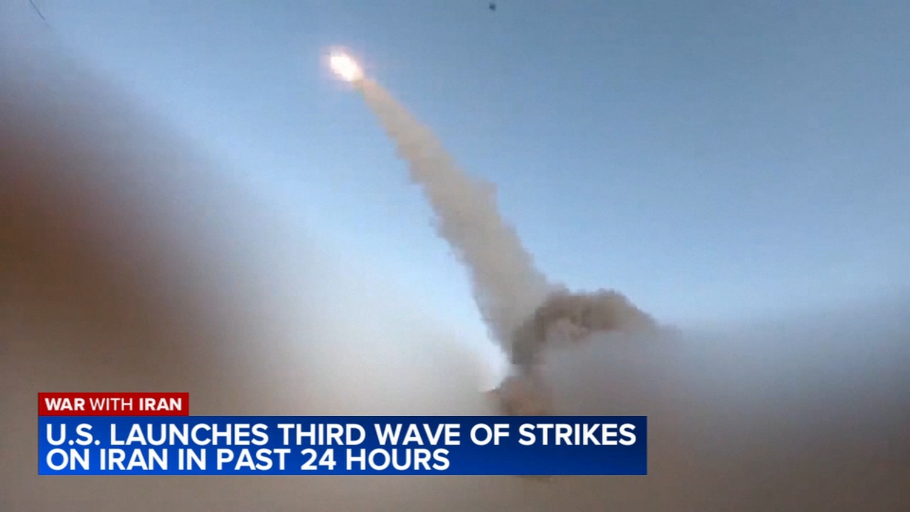US reimposes blockade and steps up strikes as Iran threatens to halt Mideast energy exports
