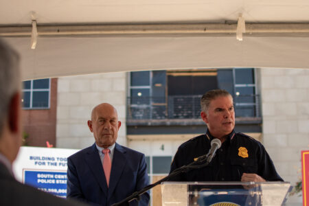 In reversal, Mayor Whitmire says ‘HPD is conducting an investigation’ into ICE shooting