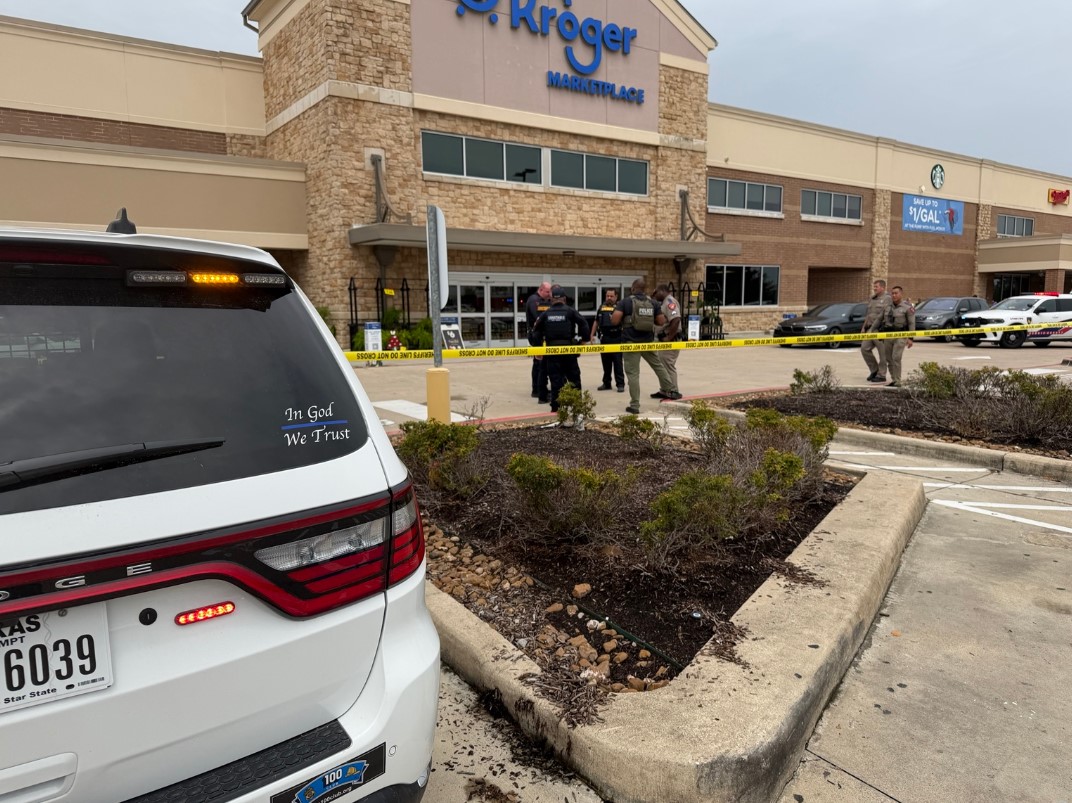 Multiple victims reported following shooting at Kroger in Cypress