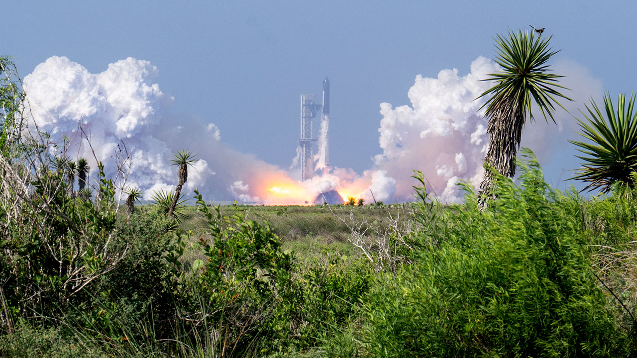LIVE UPDATES: SpaceX Starship set to launch in Texas for 13th test flight